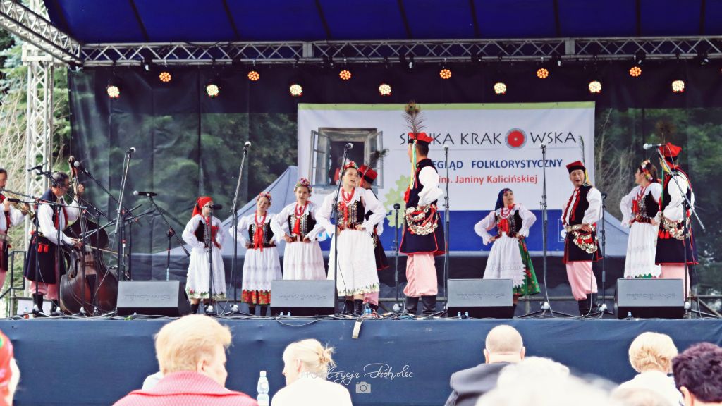 występ zespołu Elegia podczas konkursu spinka krakowska