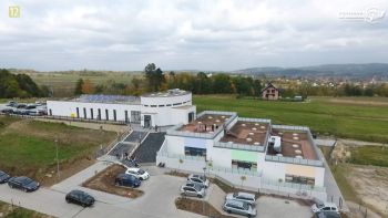 ZAKUP I MONTAŻ URZĄDZEŃ SPORTOWYCH NA PLACU KOŁO BUDYNKU OSP W KRZYWACZCE