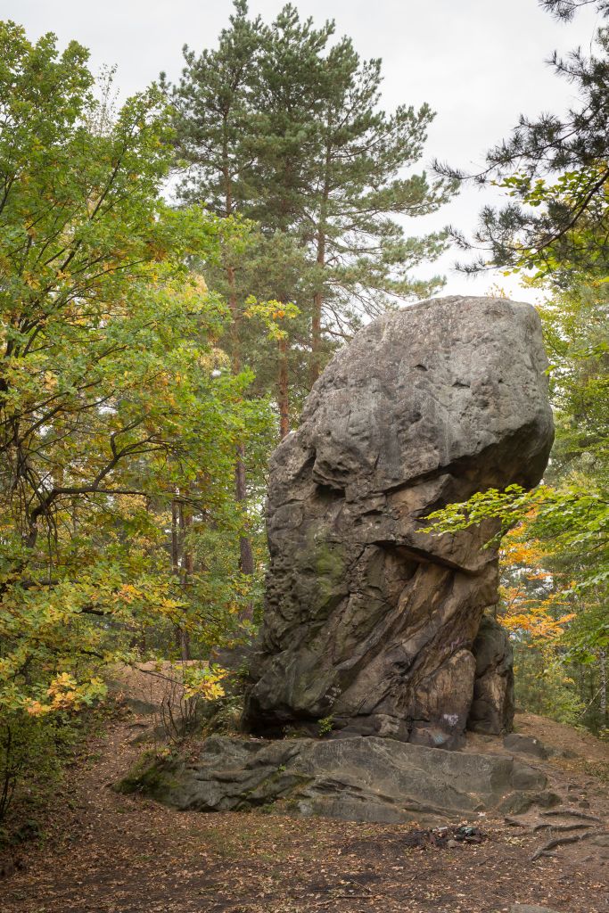 Diabelski Kamień - przewieszona baszta